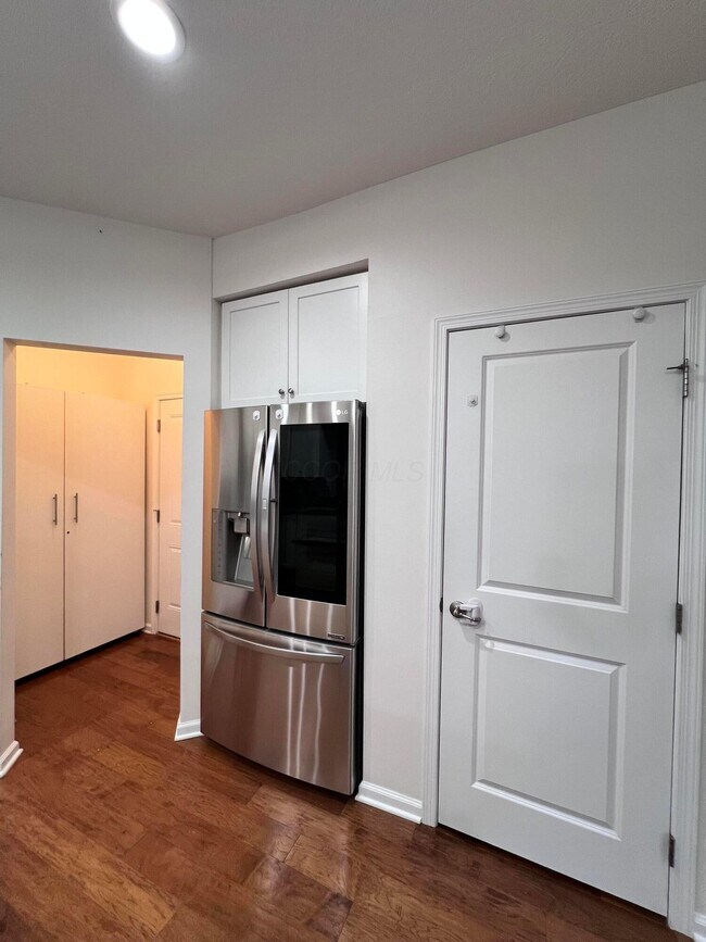 Building Photo - 7847 Aideen Ct