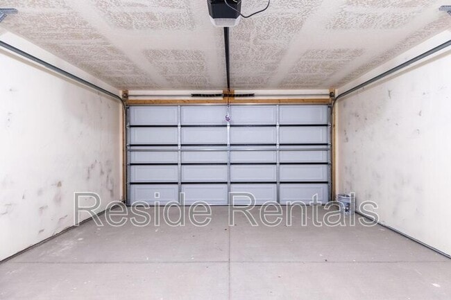 Building Photo - 35 N Gateway Dr