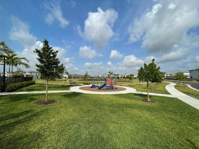 Building Photo - 13322 SW 287th Ter