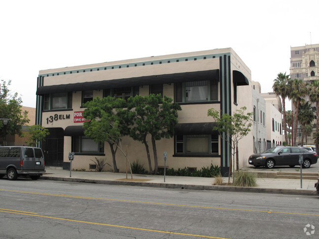 Building Photo - Elm Avenue Apartments