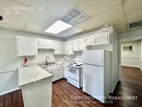 Building Photo - 47 Bryan Ln