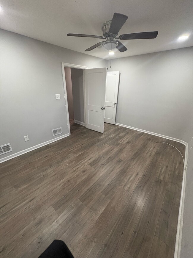 Building Photo - 3611 W Lexington St