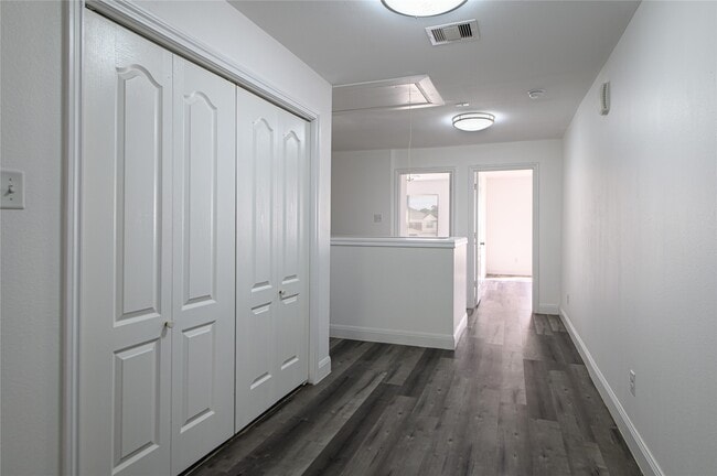 Building Photo - 3421 Twp Grove Ln