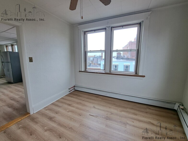 Building Photo - 274 North St