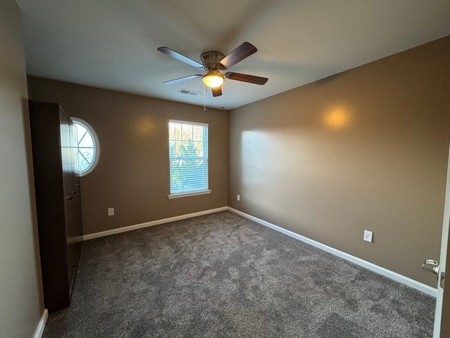 Building Photo - 103 Cape Landing