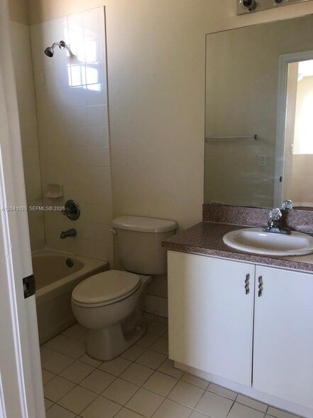 Building Photo - 11823 SW 152nd Ct