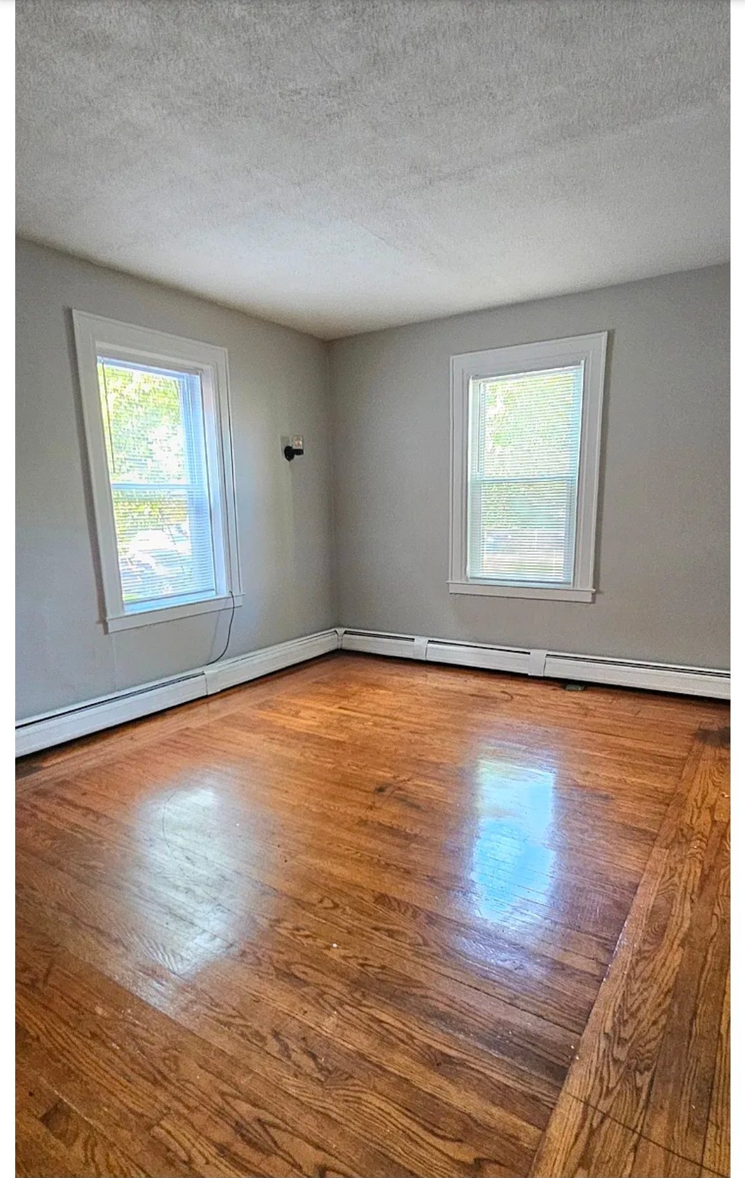 Building Photo - 208 Sherman Ave