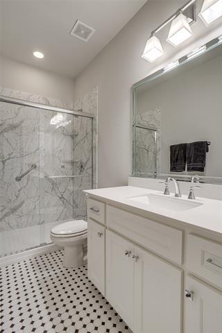 Building Photo - 6334 Oakbend Cir