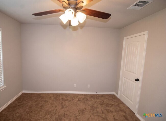 Building Photo - 900 Clanton Cove