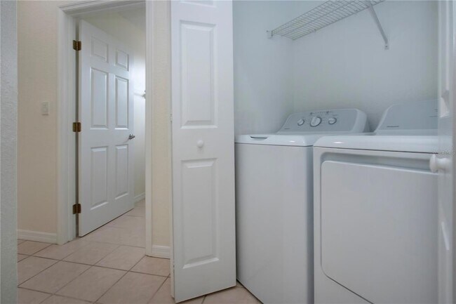 Building Photo - 7117 Strand Cir