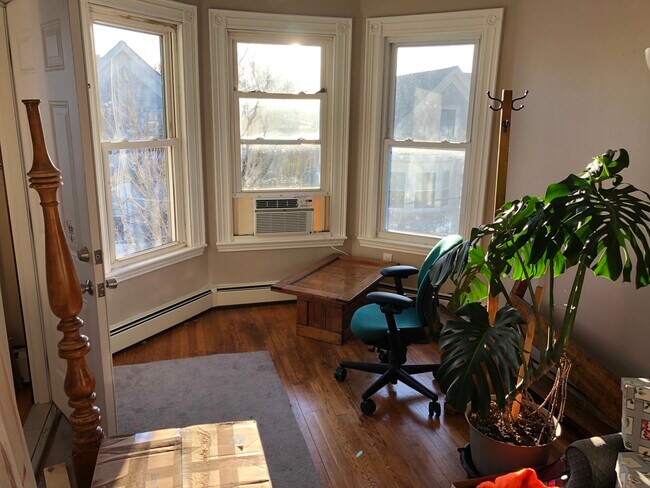 Building Photo - 41 Waterville St