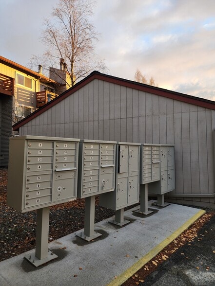 Cluster Mail boxes - 9645 Independence Dr