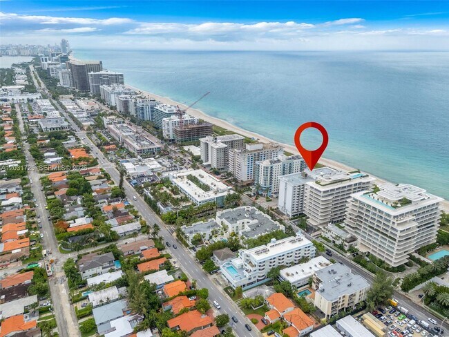 Building Photo - 9195 Collins Ave