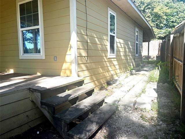 Building Photo - 905 Isbell Rd