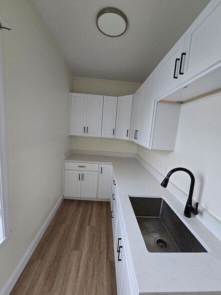 Building Photo - 38 Fox St