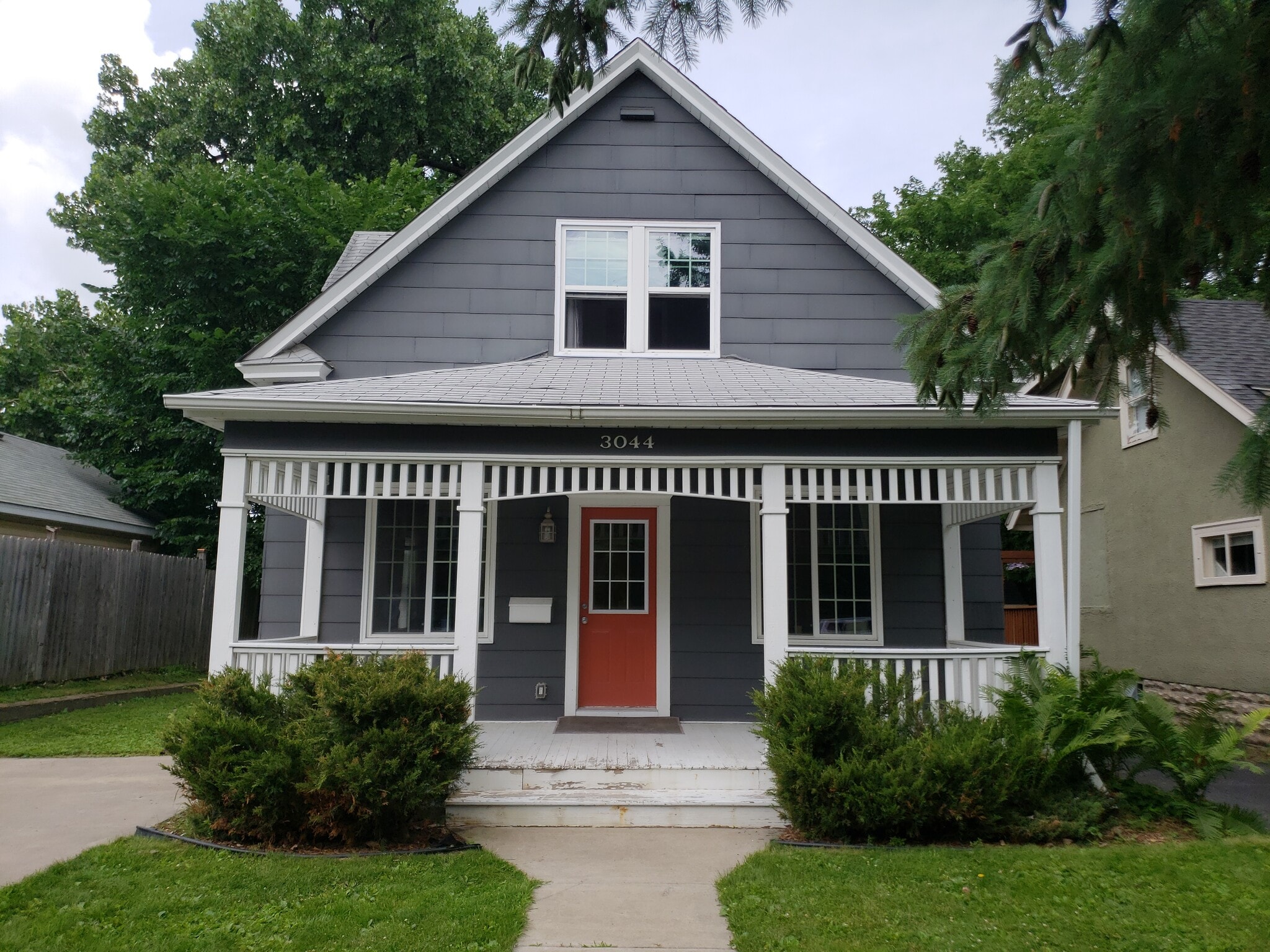 Building Photo - 3044 Natchez Ave S