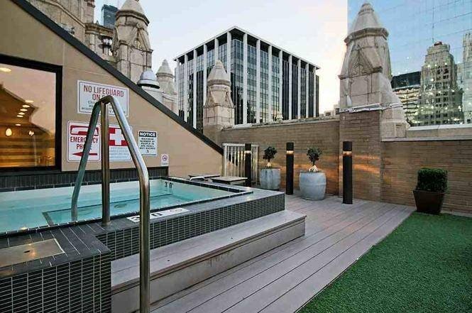 Building Photo - 182 W Randolph St