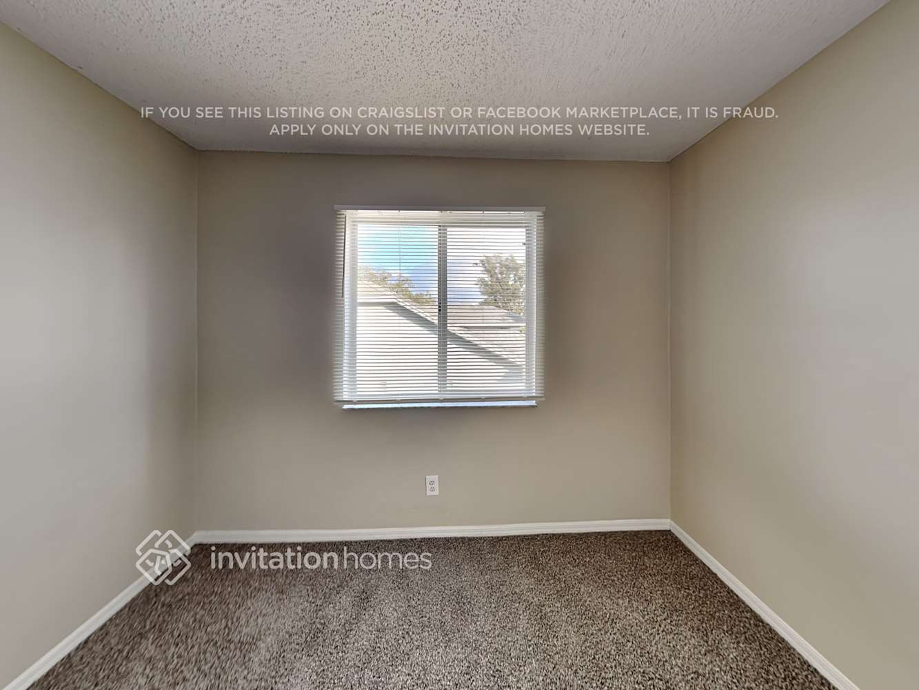 Building Photo - 1904 Paddock Dr