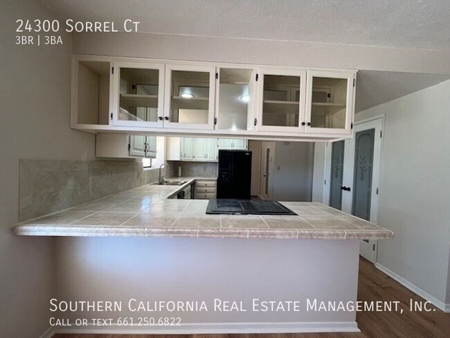 Building Photo - 24300 Sorrel Ct