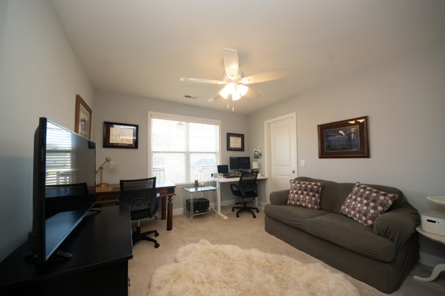Building Photo - 107 Prescott Cir