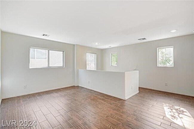 Building Photo - 11540 Kindsland St