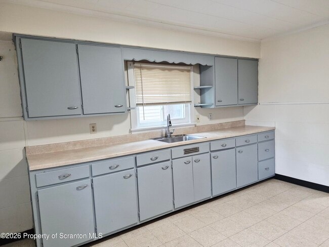 Building Photo - 70 Green Pl