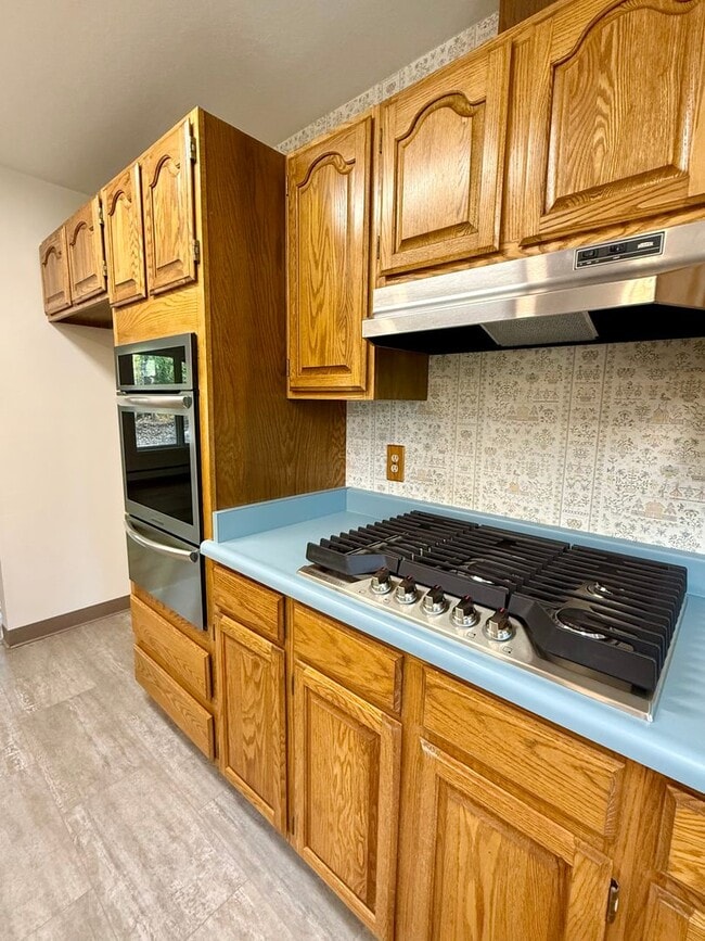 Building Photo - SOLDOTNA RANCH