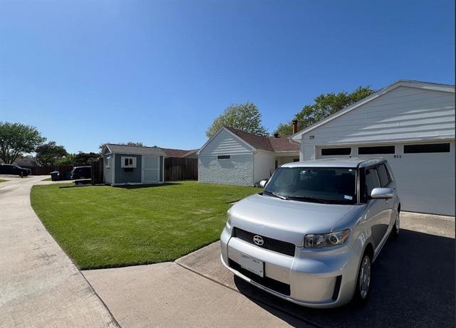 Building Photo - 911 Redcedar Way Dr