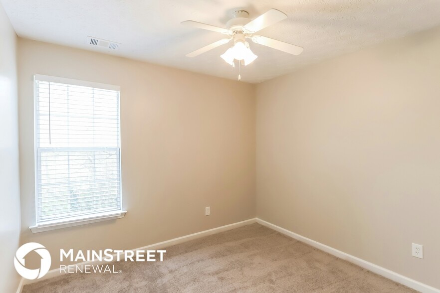 Building Photo - 8626 Glendevon Ct