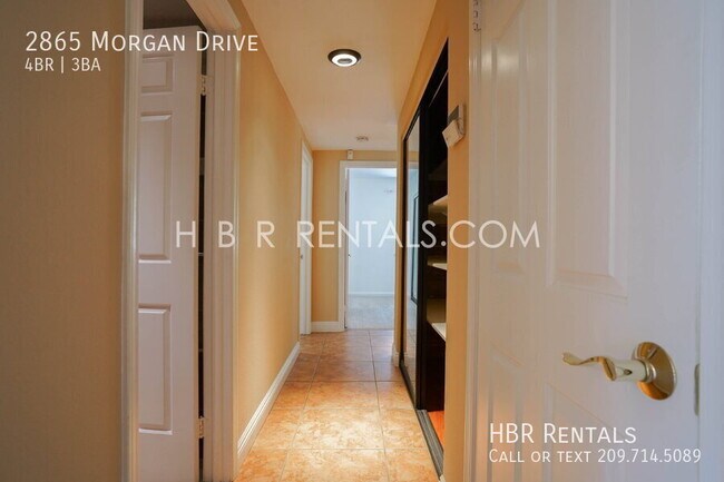 Building Photo - 2865 Morgan Dr