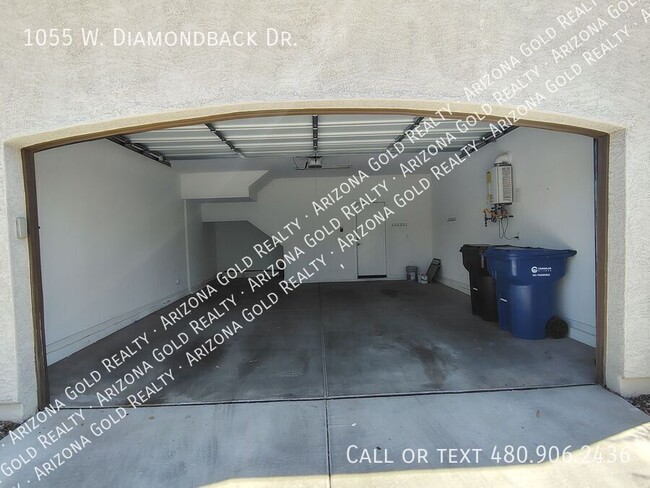 Building Photo - 1055 W. Diamondback Dr.