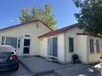 Building Photo - 724 W State St