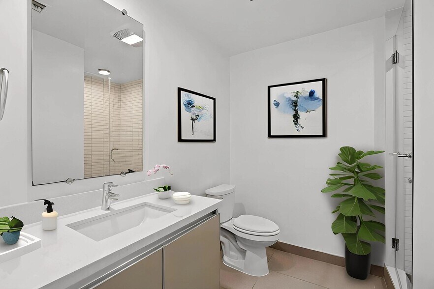 Building Photo - 5308 Sepulveda Blvd