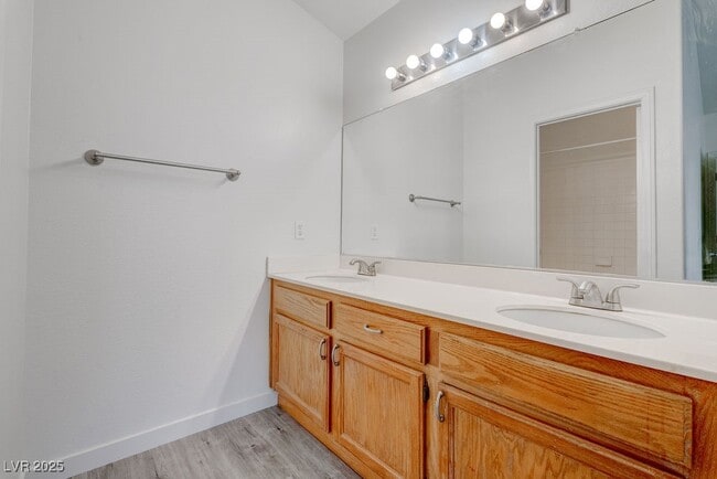 Building Photo - 2187 Eclair Cir