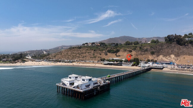 Building Photo - 23018 Pacific Coast Hwy