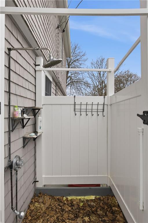 Building Photo - 72 Seascape Ave