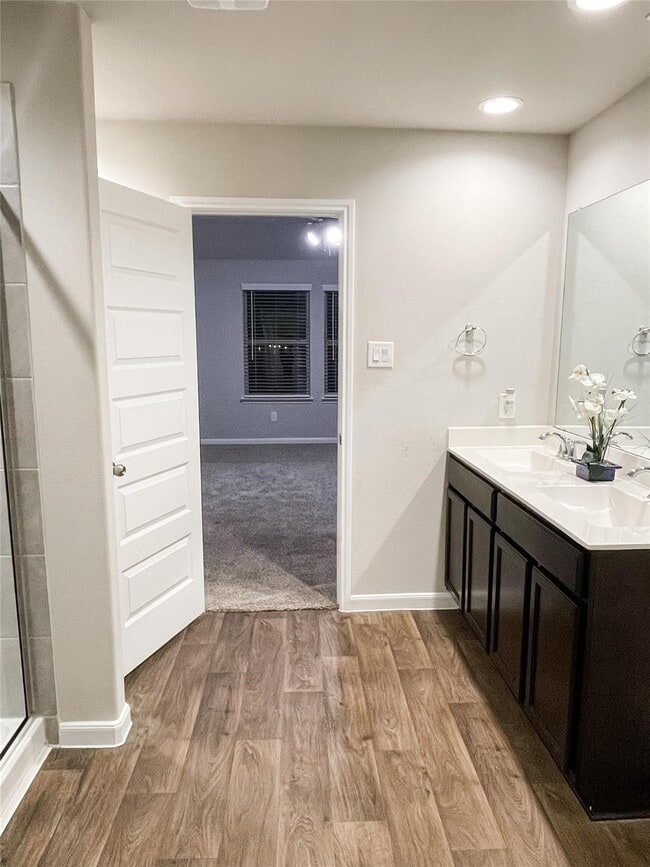 Building Photo - 13114 Leisure Cove Dr