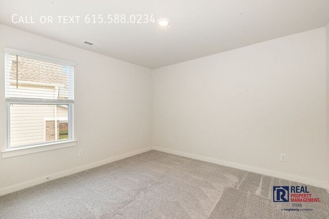 Building Photo - 1021 Ewell Farm Dr