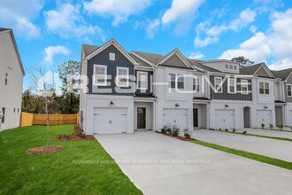 Building Photo - 26 Southport Cir
