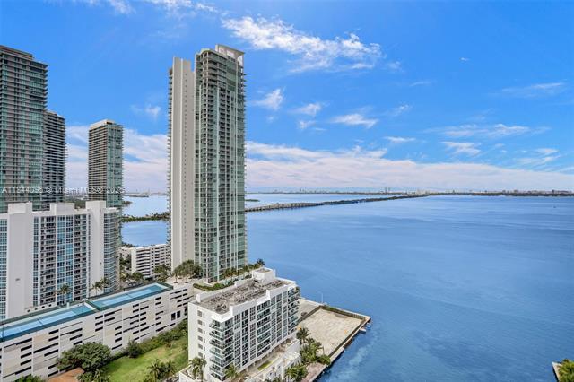 Building Photo - 460 NE 28th St