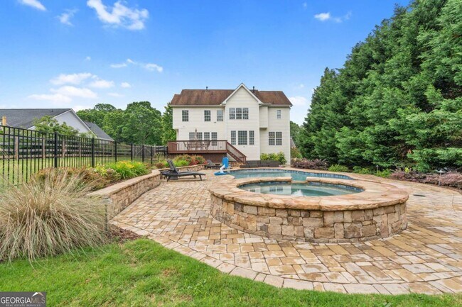 Building Photo - 6462 Millstone Cove Dr
