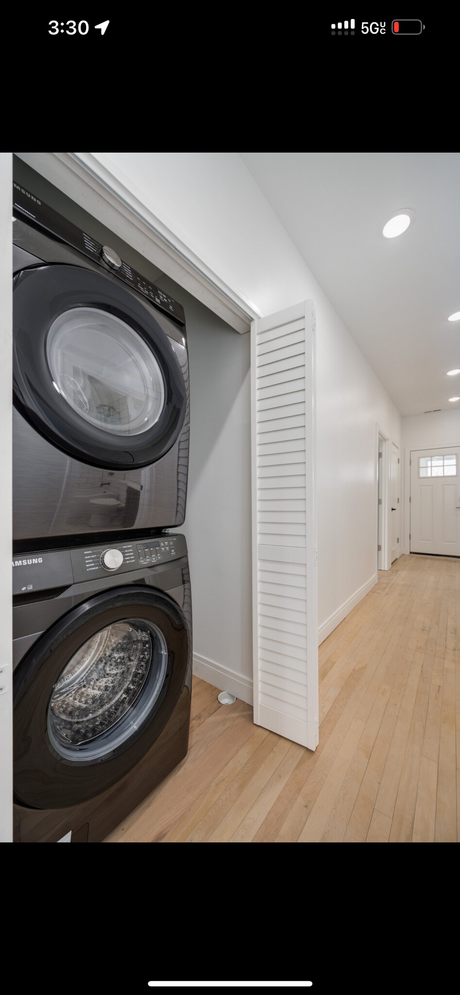 In unit Laundry - 2836 W 40th St