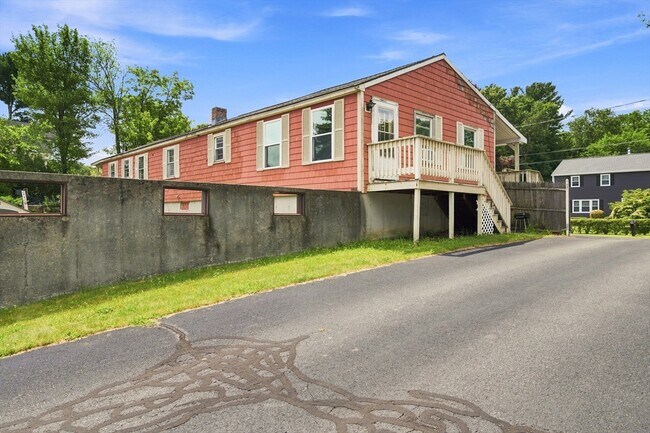 Building Photo - 23 Ames Ave