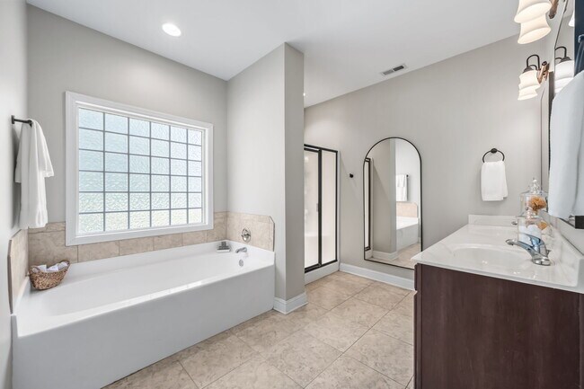 Building Photo - 167 Old Millstone Landing Ln