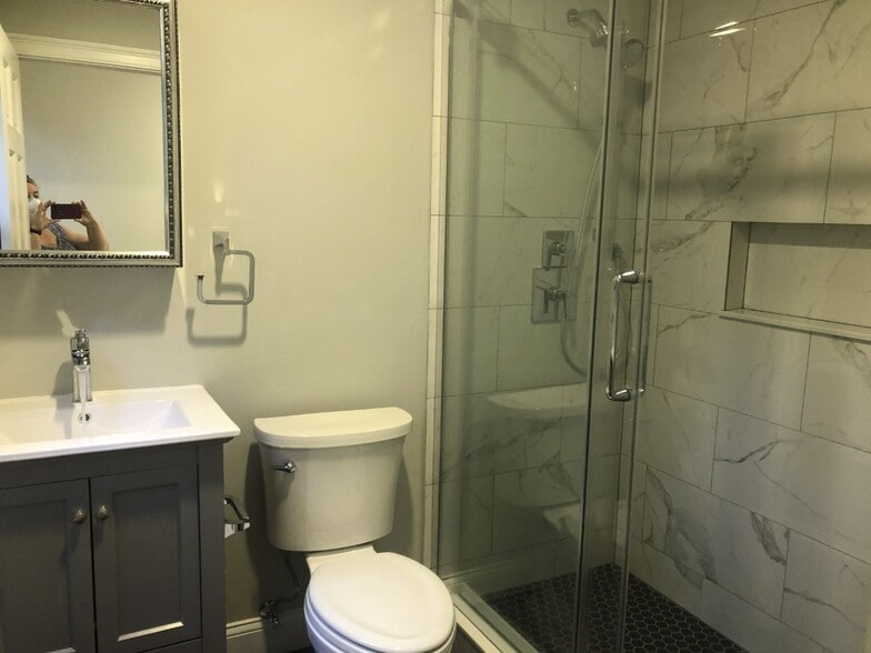 Building Photo - 7 Ashford St