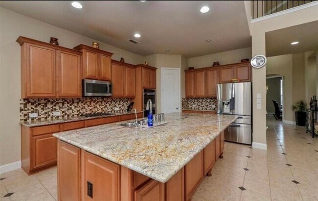 Building Photo - 11111 Glasgill Ct