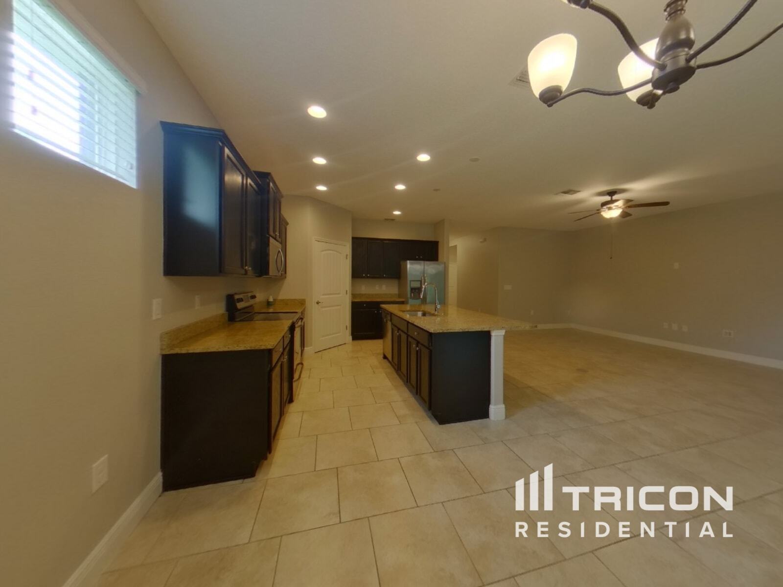 Building Photo - 463 River Square Ln