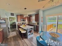 Building Photo - 220 Fountain Ln