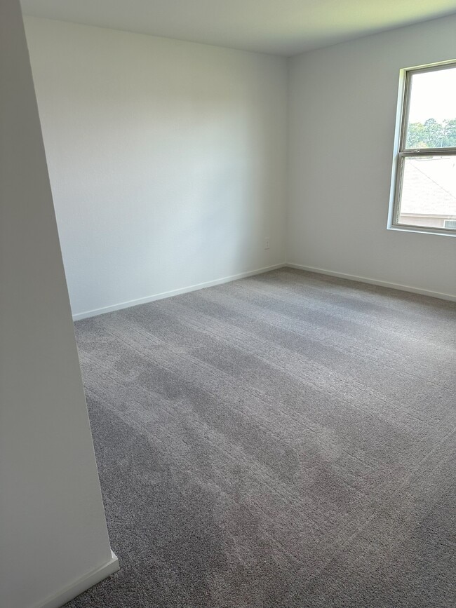 Building Photo - 2703 Pheasant Hl Ct