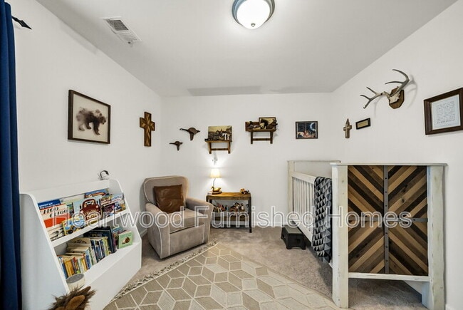 Building Photo - 924 Windchase Wy